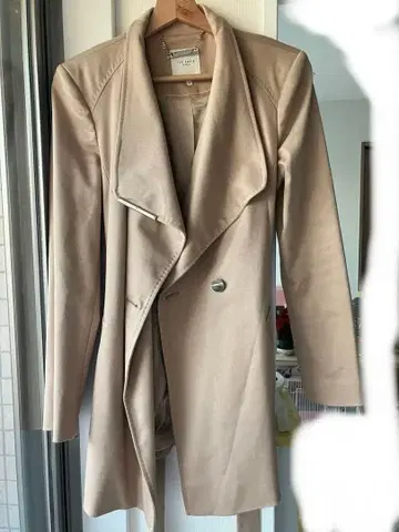 TED BAKER 베이지 더블 브레스트 코트