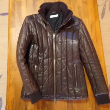 다크 브라운 퀼팅 가죽 자켓