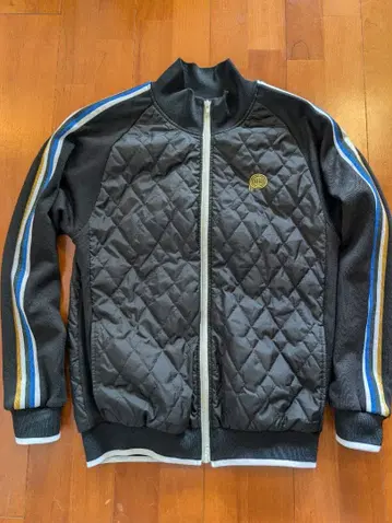 Pherrow's 페로우즈 퀼팅 트랙 자켓