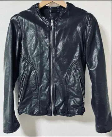 정가 128,940엔 varde77 가죽 라이더 자켓 블랙