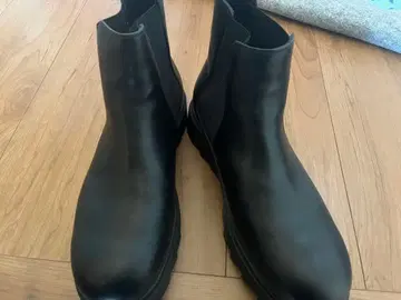 gu 블랙 사이드 고어 부츠