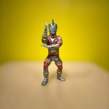 궁극 대괴수 얼티밋 몬스터즈 에이스 로봇