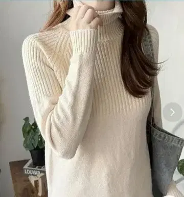 [ Amulet ] 하이넥 리브 절개 긴팔 니트 스웨터 미사용 새상품