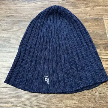 론 헤르만 비니캡 니트캡