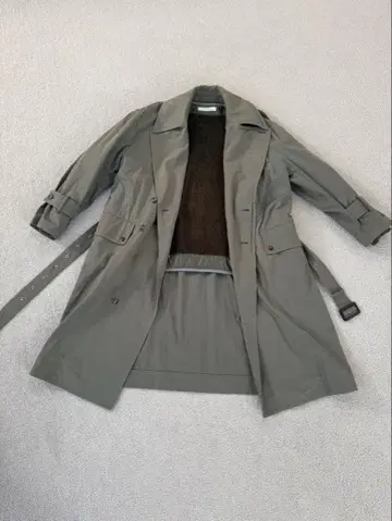 에스트네이션 올리브 그린 트렌치코트 허리 벨트 포함