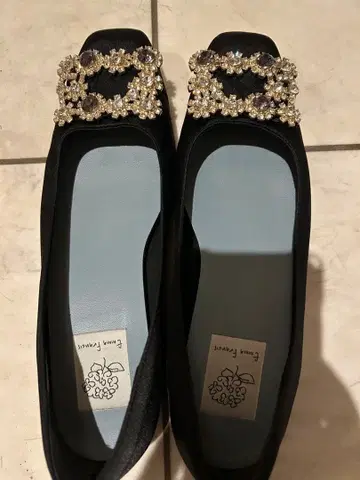 엠마 프란시스 펌프스 비쥬 플랫슈즈