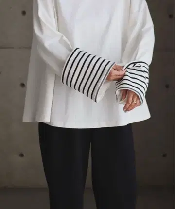 ella selectshop bi-color pullover