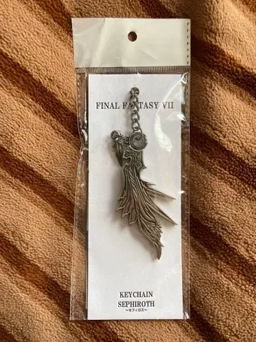 ff7 세피로스 메탈 키링 한쪽 날개