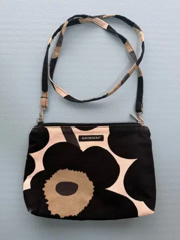 [레어] marimekko 우니 우니코 꽃무늬 사코슈 숄더백