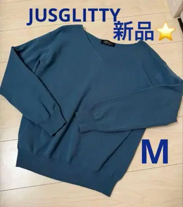 미사용 새상품 JUSGLITTY V넥 니트 스웨터 M 사이즈