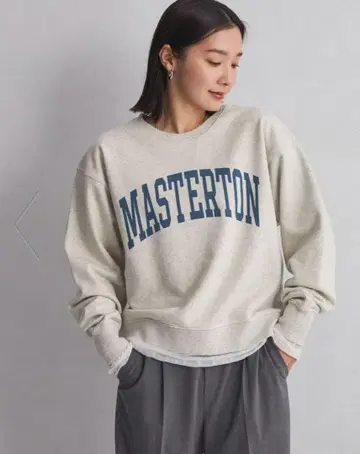 그린 라벨 릴랙싱 칼리지 로고 맨투맨 쭈리 그레이