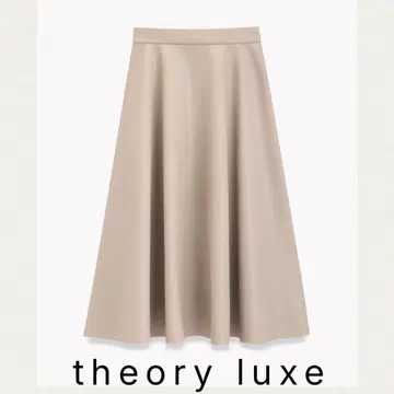 새상품급 theory luxe 인조 가죽 스커트 베이지 40 띠어리