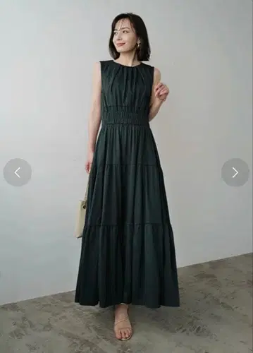 anuans 볼륨컷 개더 원피스