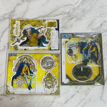 3점 트라팔가 로 아크릴 스탠드 액세서리 스탠드 디오라마