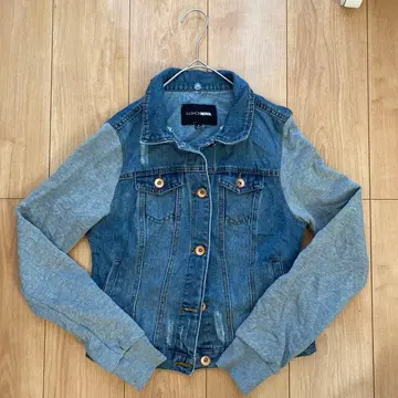 [ FASHION NOVA ] 데님 자켓(S) 빈티지풍