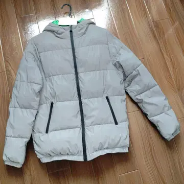 GUESS 후드 부착 다운 자켓 실버 그레이