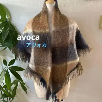 [ avoca ] 아보카 아일랜드제 모헤어 트라이앵글 스톨