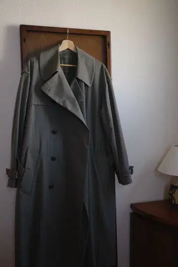 maatee&sons tim. 울 서지 트렌치코트