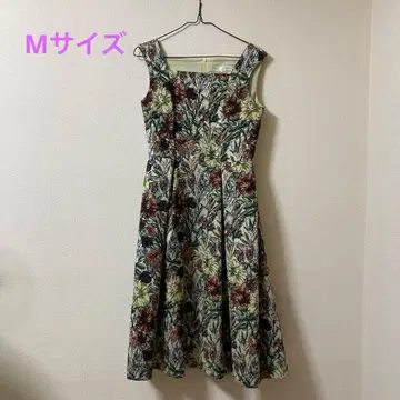 스트로베리 필드 원피스 M 사이즈