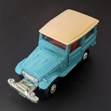 토미카 일본제 블랙 상자 No.2 도요타 랜드크루저