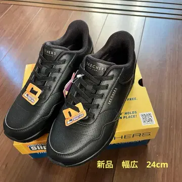 SKECHERS 블랙 스니커즈 핸즈프리