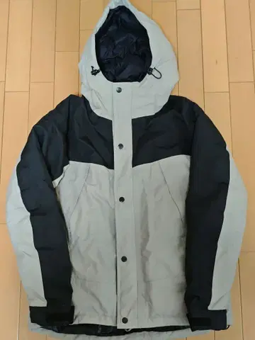 워크맨 이지스 퓨전 다운 M 아이보리