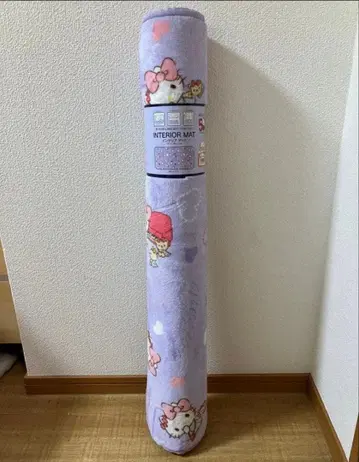 헬로키티 마루마키 매트 85 x 170cm 인테리어 매트 퍼플 러그