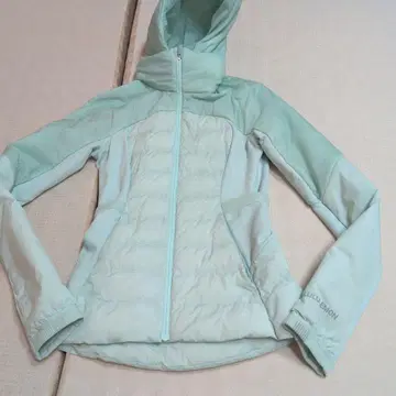 LULULEMON 후드 부착 경량 다운 라이트 그린