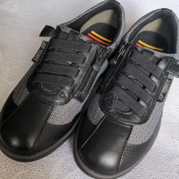 YONEX 지퍼 달린 스니커즈 블랙/그레이 [ 새상품급 ]