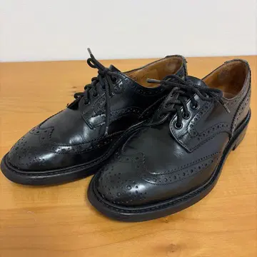 Tricker's 버튼 블랙 6 1/2