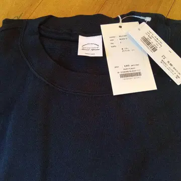 미사용 새상품 마누엘 알파벳 T셔츠