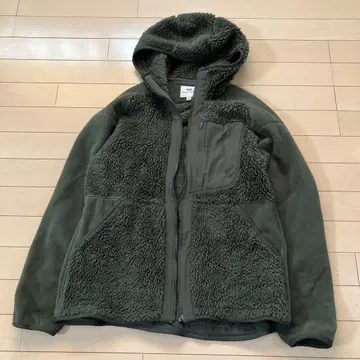 12.6 유니클로 보아 자켓 카키 S