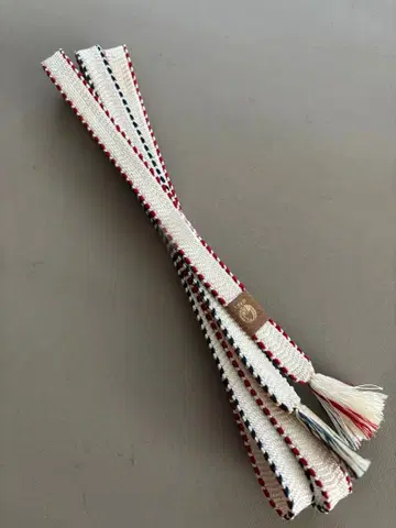 아이보리 테두리 빨간색 x 블루 순수 실크 리버서블 허리띠