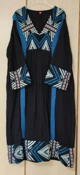 차이하네 아티브 자수 원피스