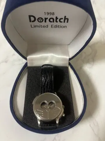 [도라치] 도라에몽 손목시계 1998년 한정품