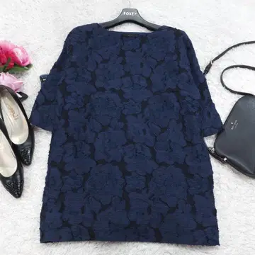 G9637*DAMA COLLECTION 꽃무늬 티셔츠 네이비 7