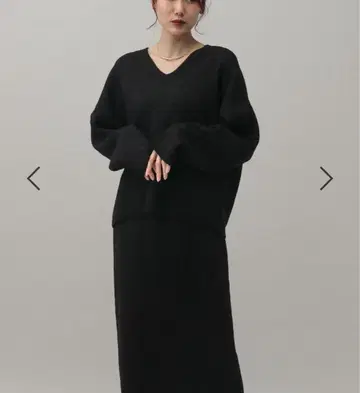 GLOBAL WORK 접결 라메 니트 V넥 풀오버