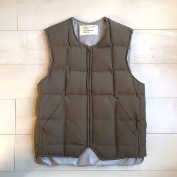 마운틴 리서치 puff vest 퍼프 베스트 다운 베스트