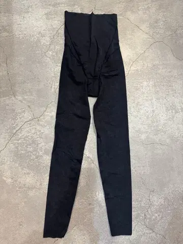 [미사용 새상품] 그랜트이원스 홀미 레깅스 M 사이즈