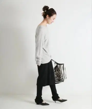 이번 시즌 인기 만점 레깅스 포함 스커트 블랙 38