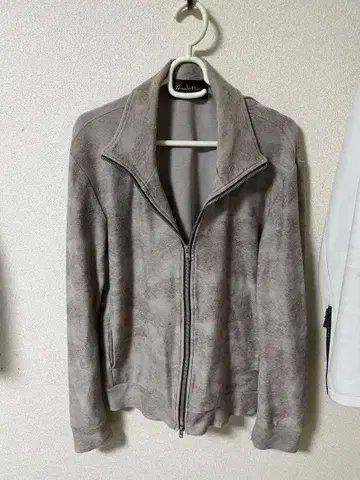 토네이도 마트 그레이 플리스 자켓