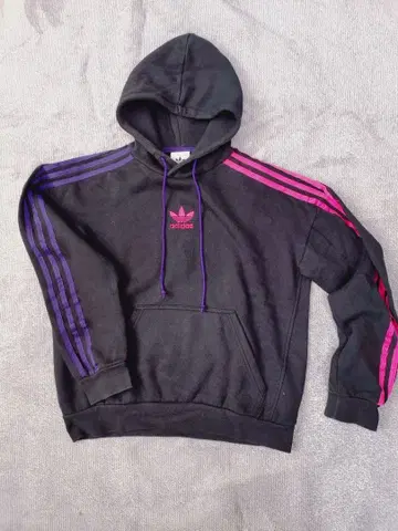 아디다스 후드 맨투맨