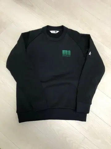 muningwear 블랙 맨투맨 트레이닝복