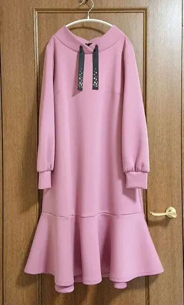 새상품 TO BE CHIC 종이상자 에어 원피스