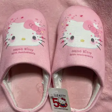 헬로키티 50주년 룸슈즈