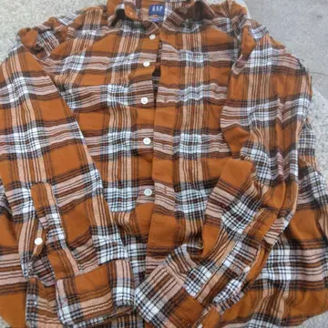 GAP 오렌지 계열 체크 무늬 긴팔 셔츠