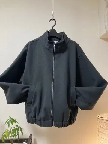 Confirm 빅 실루엣 블루종 멜톤 소재 M 사이즈 블랙