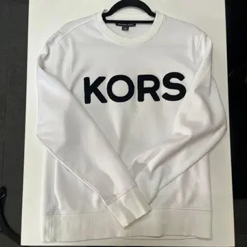 KORS 화이트 크루넥 트레이닝복