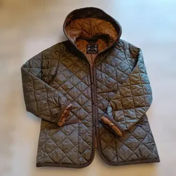 LAVENHAM 올리브 그린 퀼팅 자켓