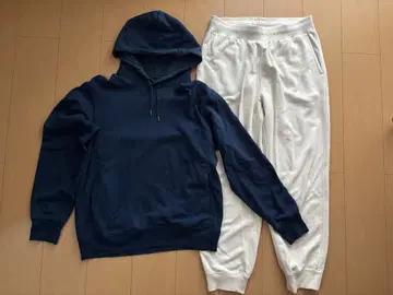 유니클로 네이비 후드티 맨투맨 화이트 팬츠 세트 남성용 L
